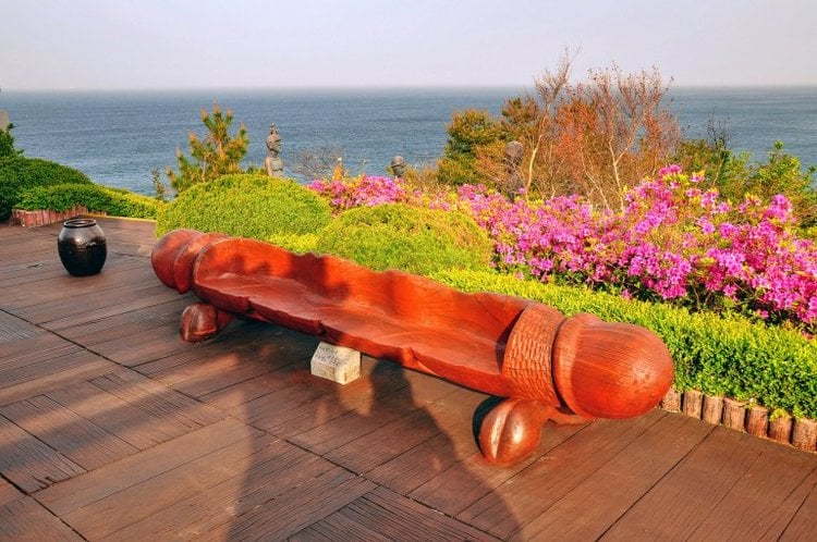 Bench-male.thumb.jpg.a54d951d12497a05b1a7c2724de4b9ca.jpg