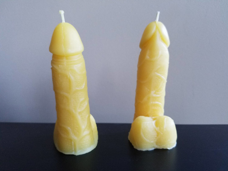 Candle-male.thumb.jpg.717d2dbffd929b2b93d524783db64755.jpg