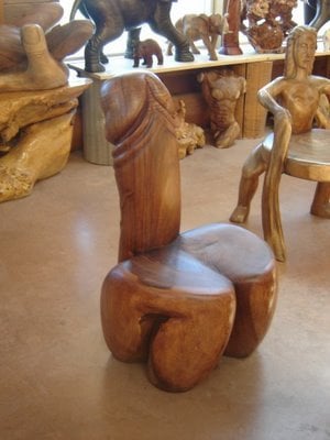 Chair-male.jpg.120bc2a352b19ce1957124f3f70acc3f.jpg
