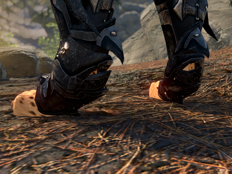 Daedric_Boots_2.thumb.png.e48781435eec91b23adc248e66c2d2a1.png