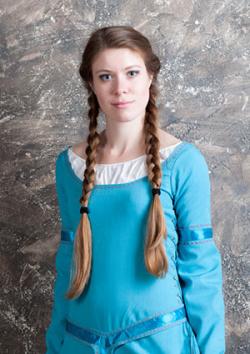 185921-250x354-viking-braids.jpg.8d6f290ab79a15f2381ecf045ece1e96.jpg