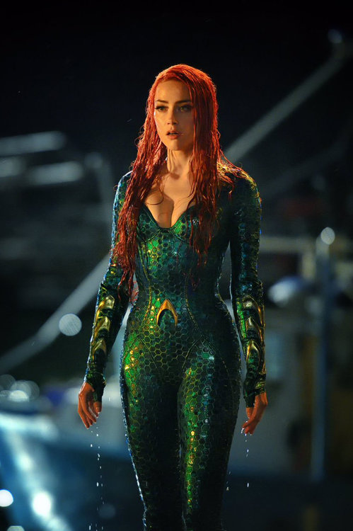 aquaman_mera.thumb.jpg.52fb7b0a458d4be2eac14fda29319258.jpg