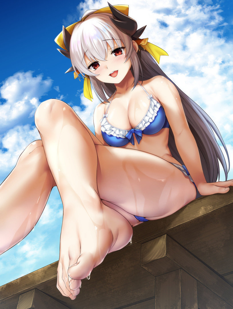 feet-012.thumb.jpg.c8a43339f2a2ff310dcc1d3bd2673eb6.jpg