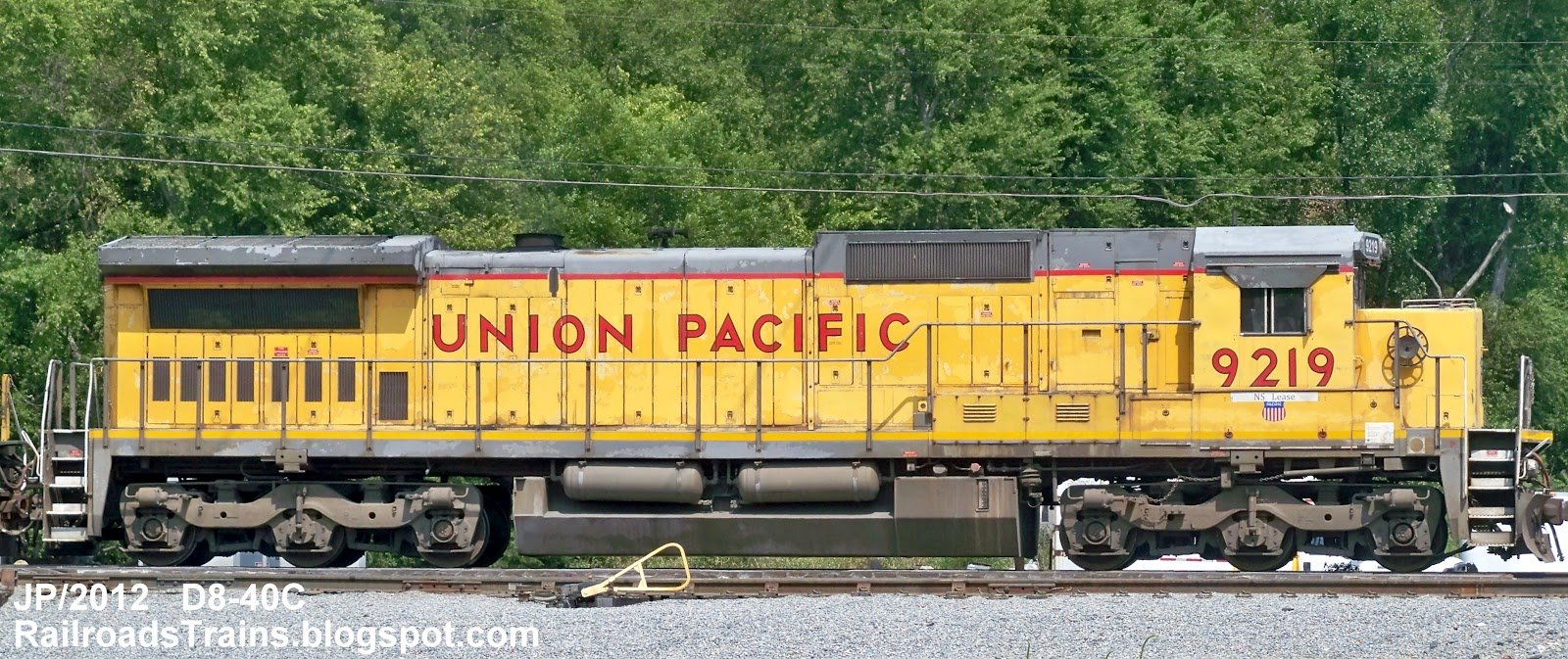 1885770493_UP9219D8-40CDashGELocomotiveTrainEngineLeasedNorfolkSouthernRailroadMaconGeorgiaBrosnanRailYards.jpg.b0be5db0e217d0e00c1ba51d575e853f.jpg