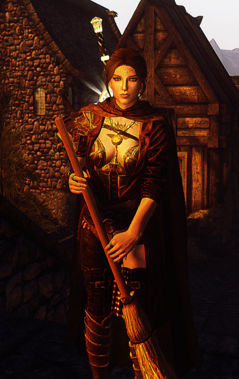 653649320_TESV1PCLucia(Knight)2.jpg.a6488825d440d1a0cc95d074beb42ed5.jpg