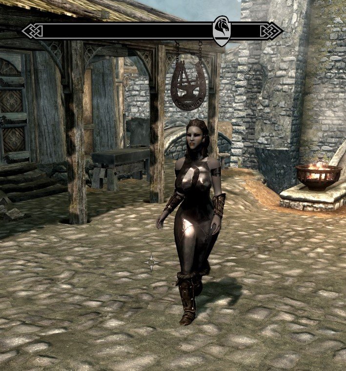 HobbleWalking.jpg.ae6ddd13eedea4f8b4ef4974bb38ac8f.jpg