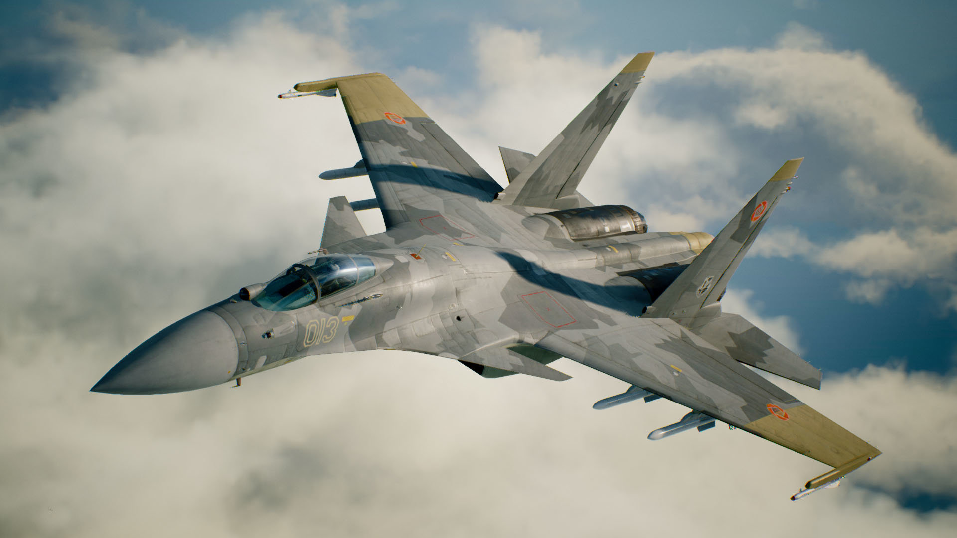AC7_Su-37_-Yellow13-_Flyby.jpg.fbb94b7e54380731a60755f21e6a1af4.jpg