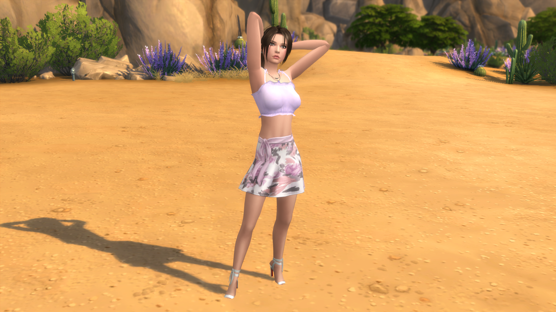 Laura12.png.5fa7422af317b19d70c0f16a62e301f6.png