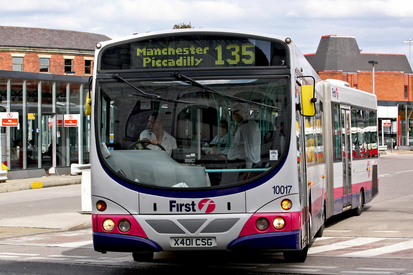 Scania_L94UA_Wright_Solar_Fusion_10017.thumb.jpg.bebb64585d094f81b8f9ea8fba4a093f.jpg