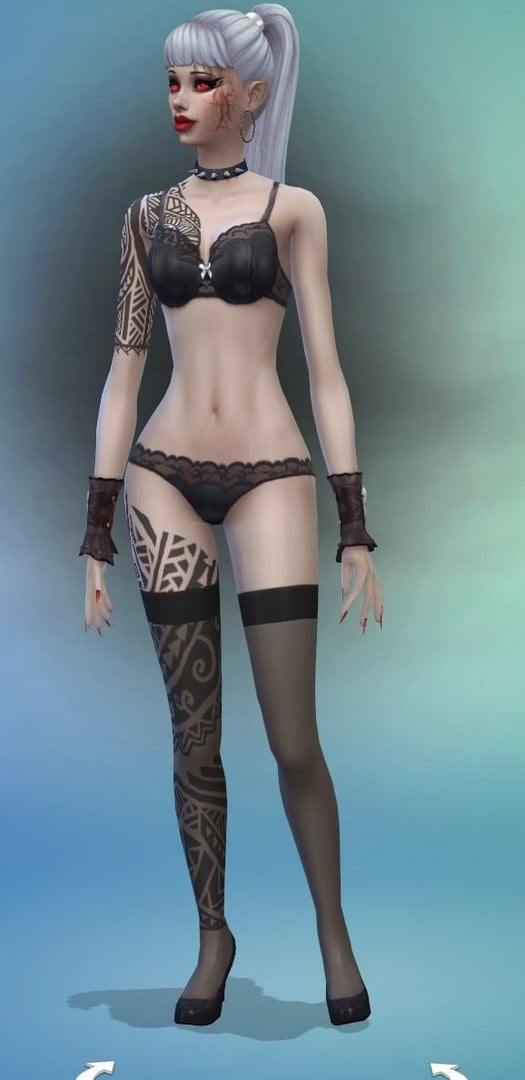 Lucia Dark 2.JPG
