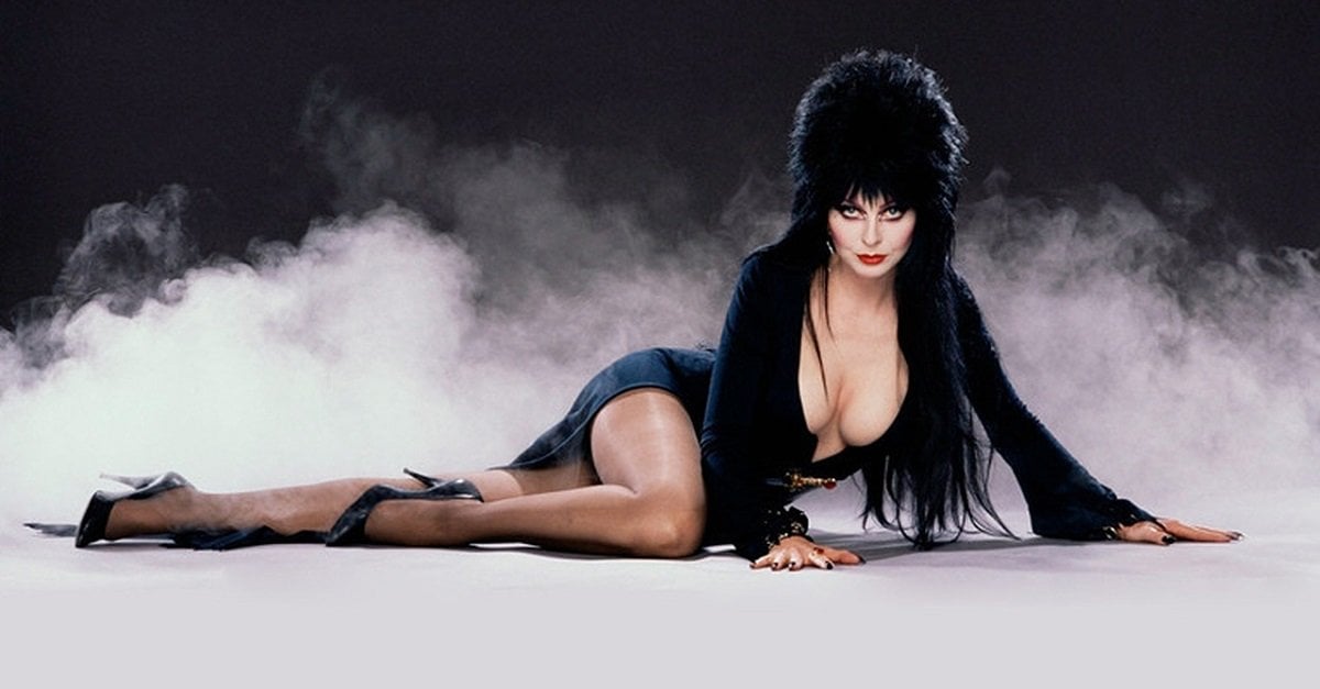 Elvira.jpg.9053fc2038b29902fc40345e4b7f7414.jpg