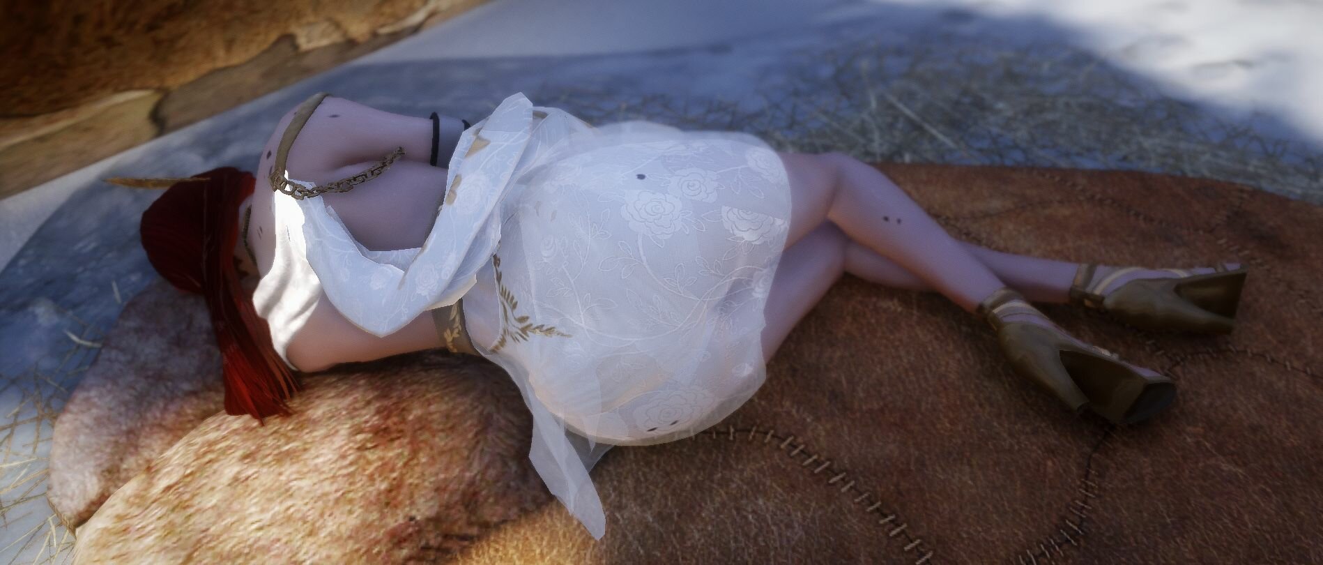 2146142049_SleepingSonja.jpg.e3adc13b2ebb9b75dbf3aeae82e03816.jpg