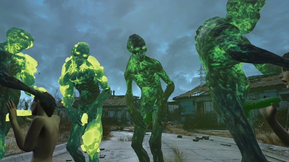 487580607_GlowingOne.jpg.2ee159fd66e671917b9255ebd1e90fdd.jpg