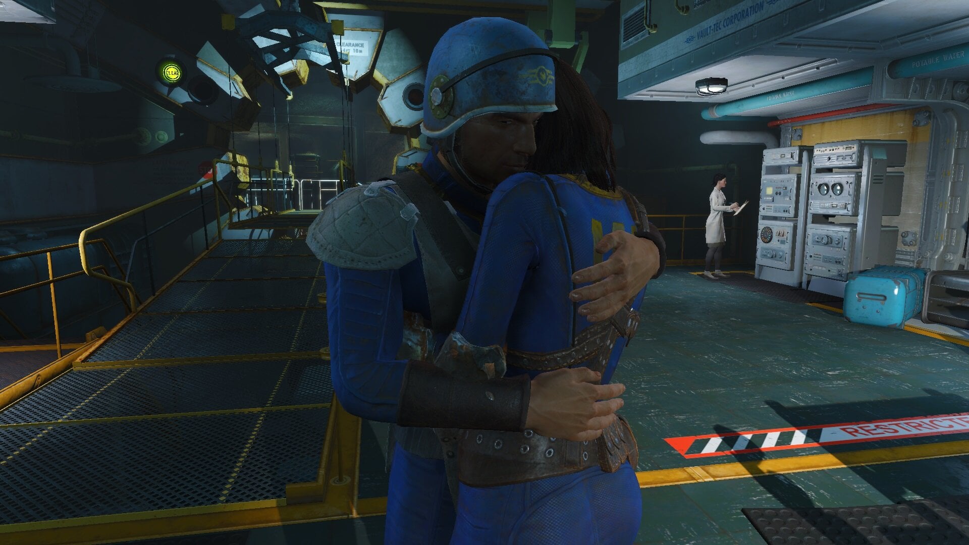 1198448190_securitycuddles.jpg.fa6f1b7d3bd8a0cfd89de008f2ea7805.jpg