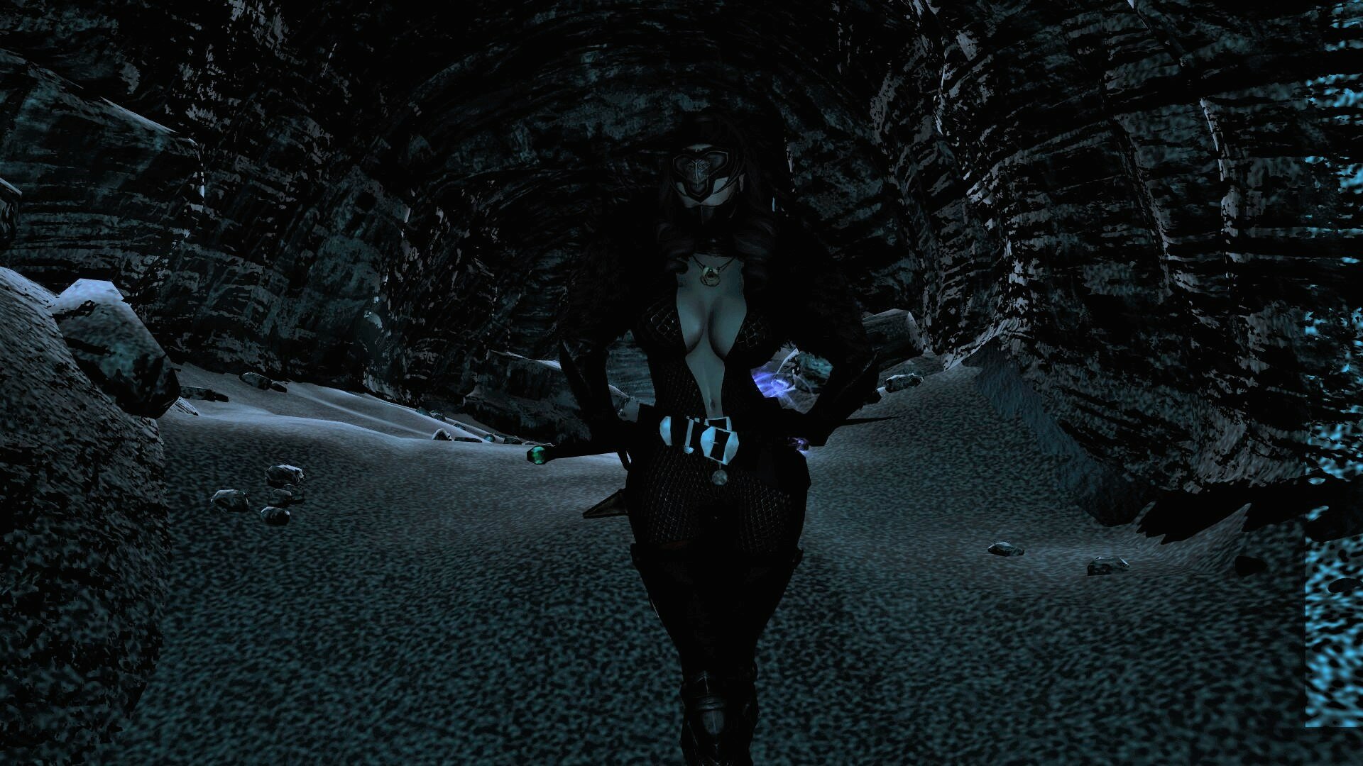 353154685_Ravenicecavern.jpg.452bf8f8351c8be533d2f81b4ec8c963.jpg