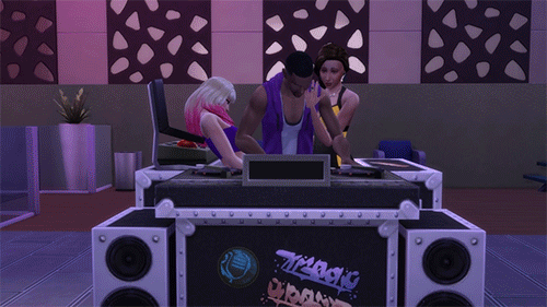 djgroupies.gif.7ba29e165dad77d0cd3a901a44122fe5.gif