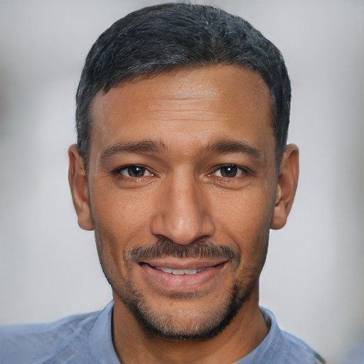 Darren.png.79e1f3b4614c025e339edad89d6e3201.png