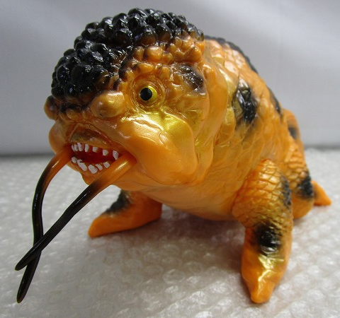 Yamomaku_Sufesu_limited_monster_beard_with_goldfish_Zaurus-Yamomark-Kingyosaur-Yamomark-trampt-218661o.png.35f841a461029d40015faffc61afd473.png