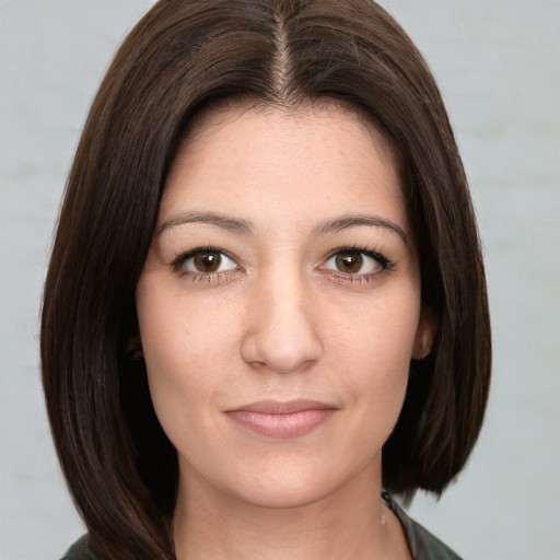 MaryamMom.png.32d61e673819a013b3f92a6f3e6c7c8a.png