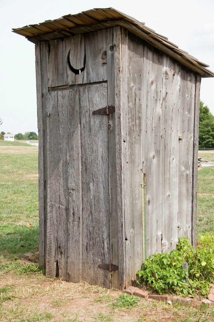 privy.jpg