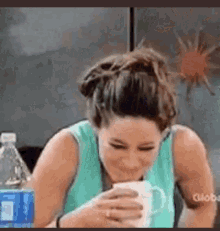tenor.gif.d84b87e4fa7a86dbc6da58bb1ae5ee80.gif