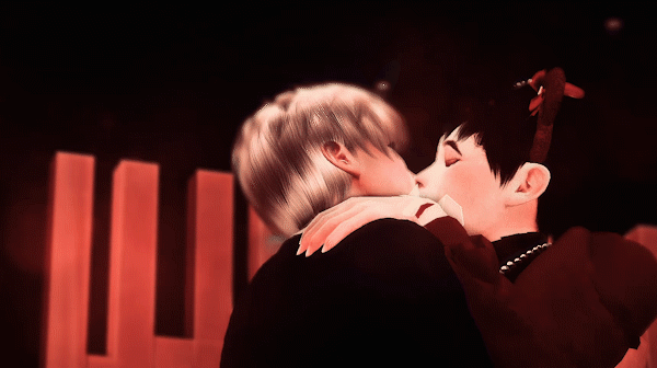 kiss.gif.7fb6add8de7f8346058a8682ce30fe3b.gif