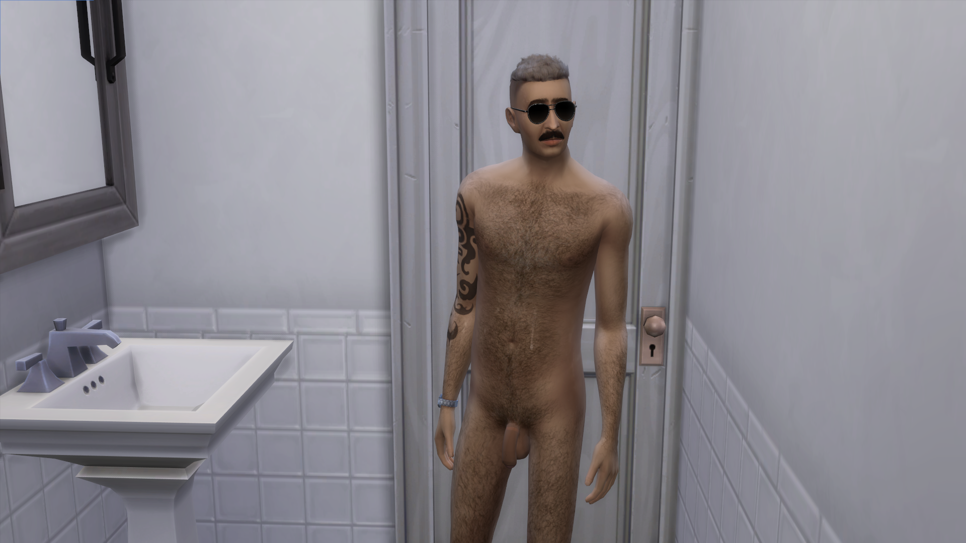 Tom Peeping Makeover