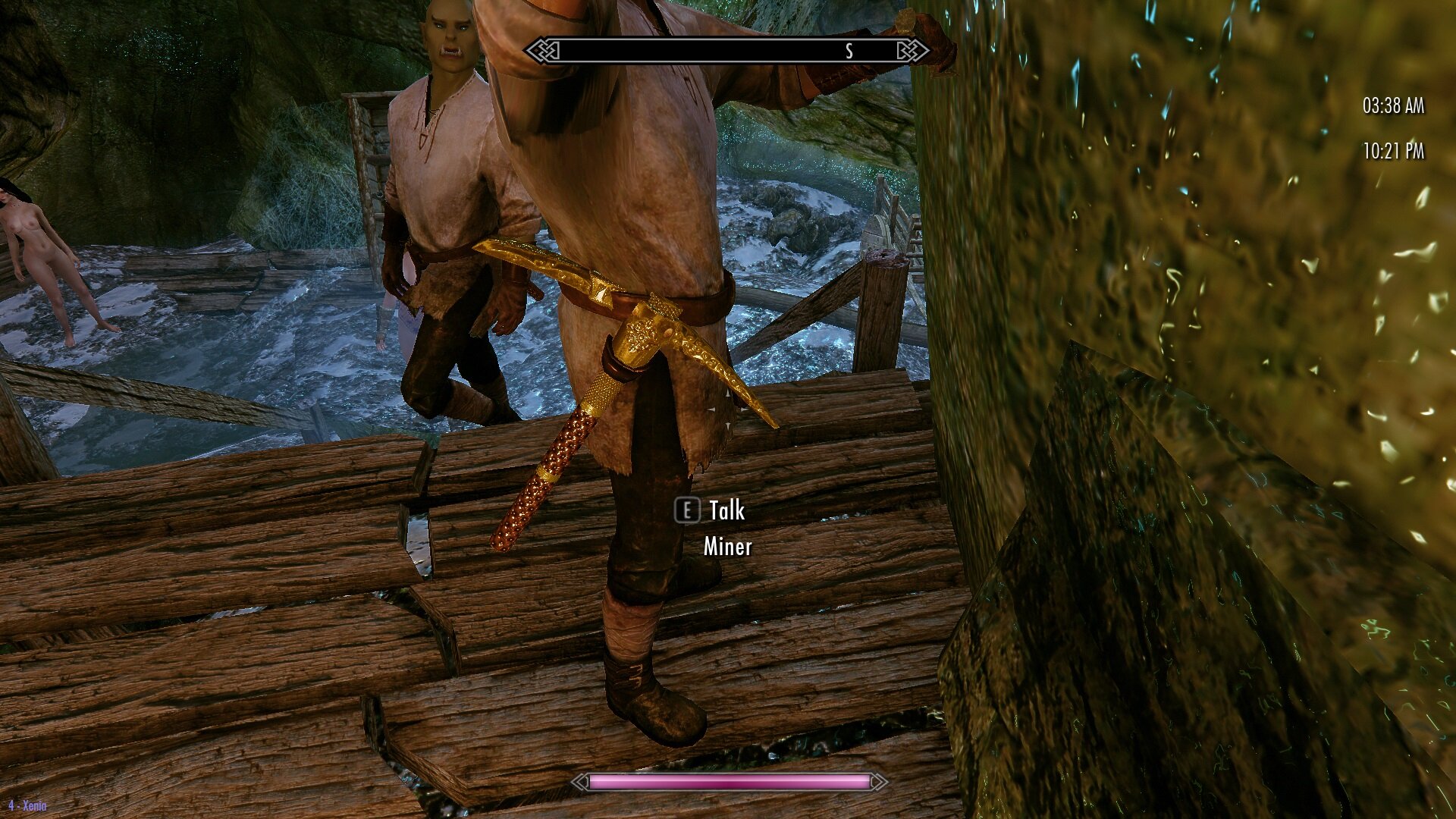 650479507_PickAxe.jpg.bb8479e8b05d66ea7129ce466b19cca5.jpg