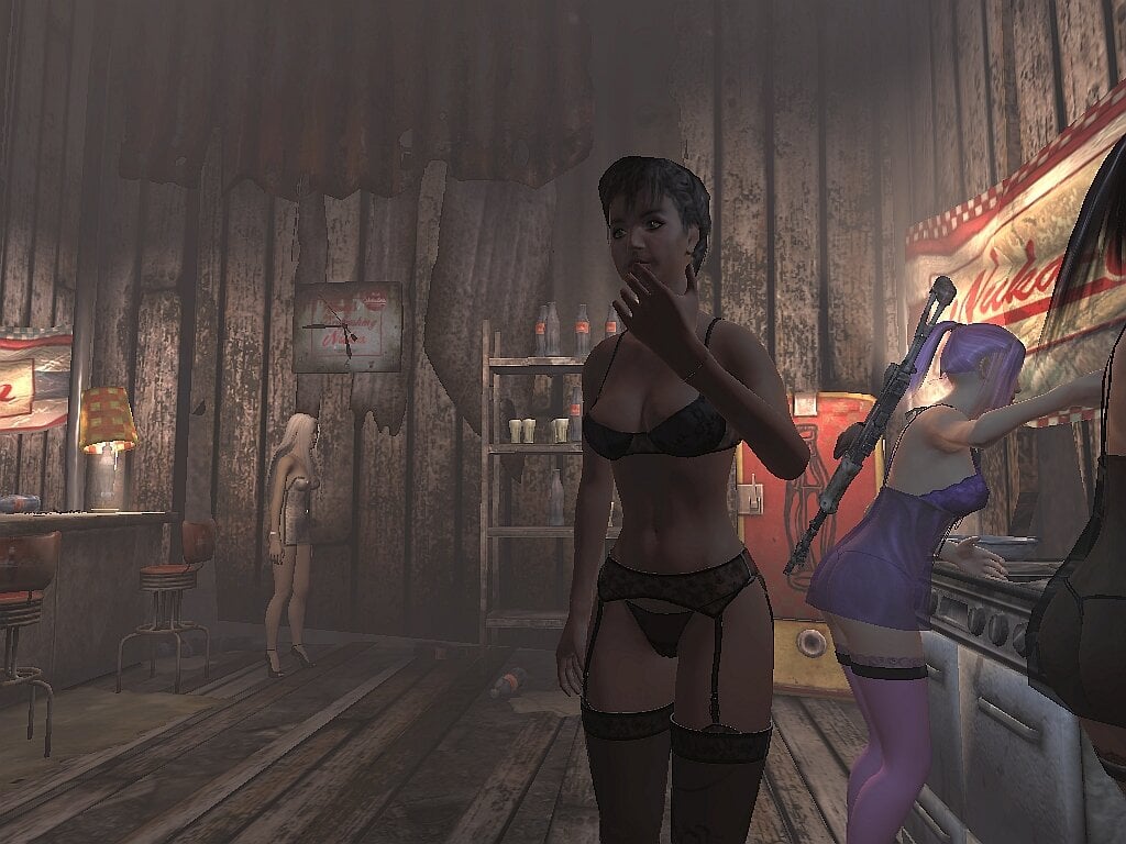 Vanessa_Nuka-Cola_04aa.jpg.132c8985443245c13624fd86bd566afa.jpg