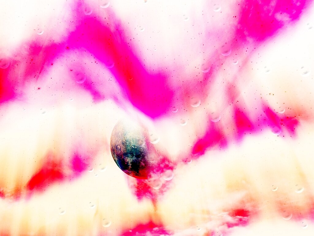1049534904_Mysterious_moon_in_sizzle_phase.jpg.499ac32ad17a16408d03d465883b18b1.jpg