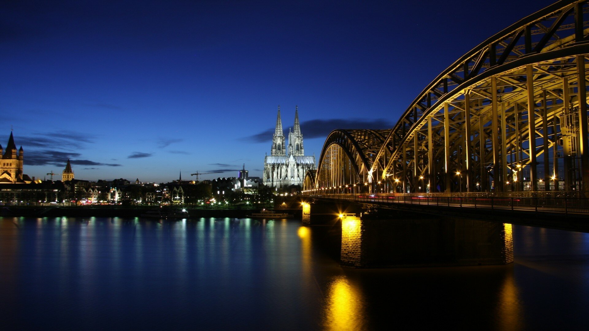 106224-deutschland-hintergrundbilder-1920x1080-fuer-mobile.jpg.bc0efe2a0e87846d684678d35562819c.jpg
