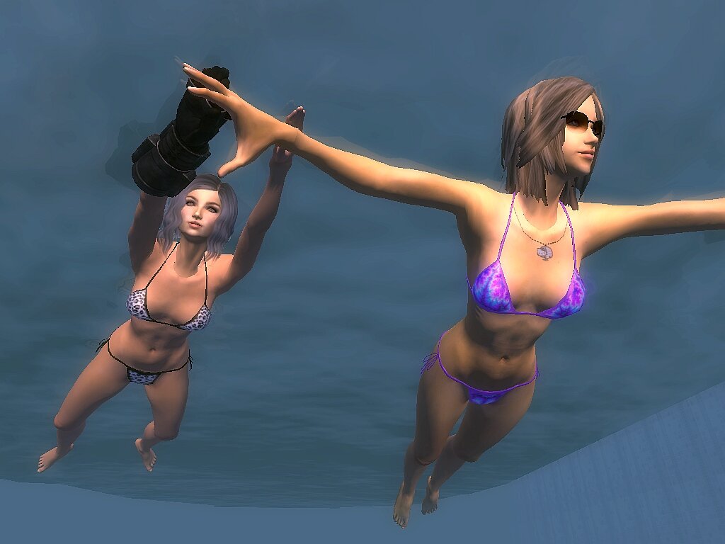 Willow_Veronica_swimming_02b.jpg.147e44e24c3776d008e8ad2009429afd.jpg