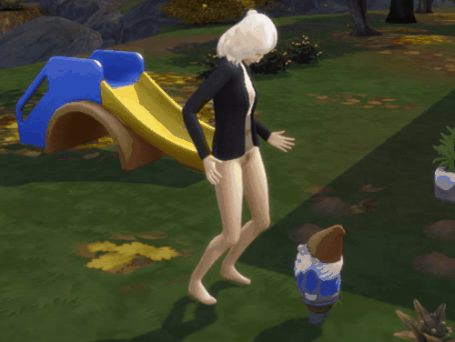 PeeOnGnome_F.gif