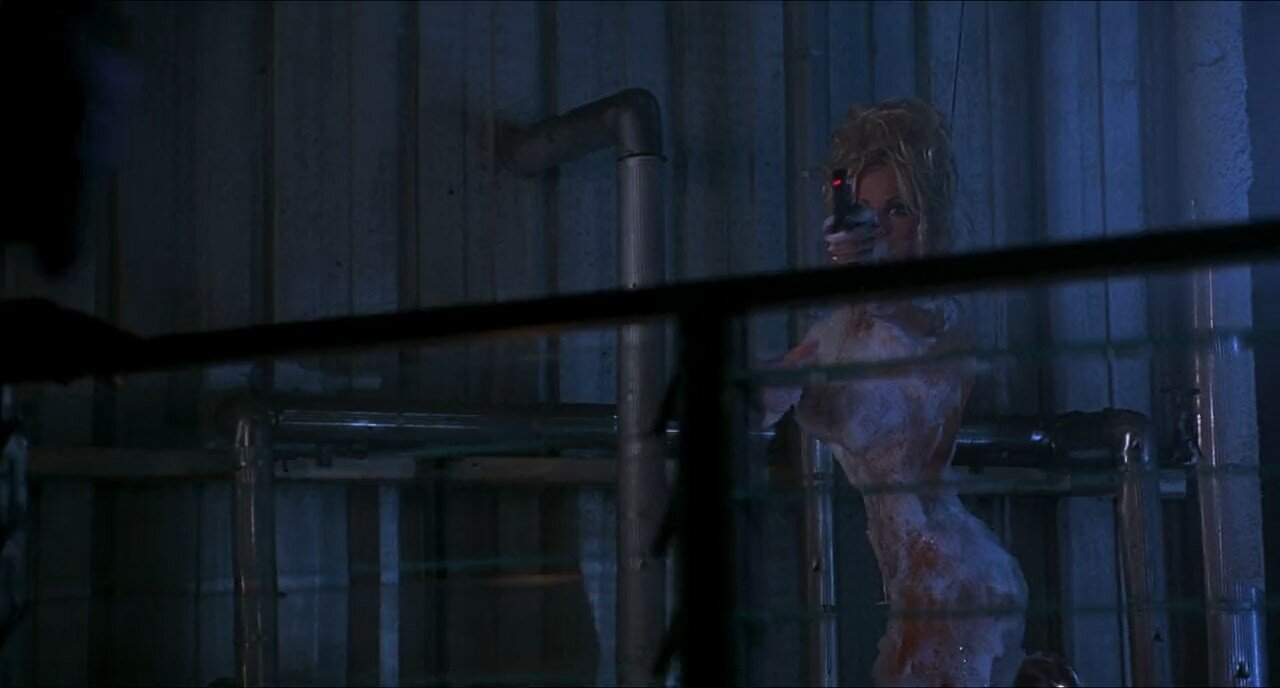 Barb_Wire-soap_suds.jpg.b5aebfccc3e4de66954b8474d95c09c3.jpg