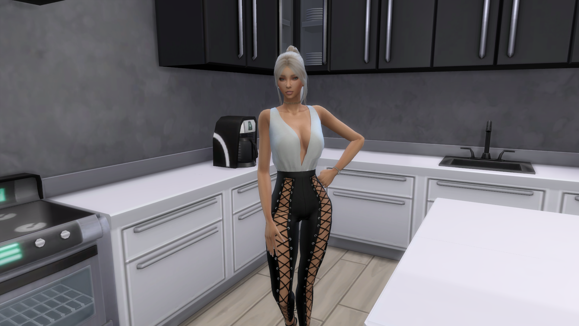 1347778741_SylviaFormal.png.3f8abf85a22bb2a32c81fa74acf58b8a.png