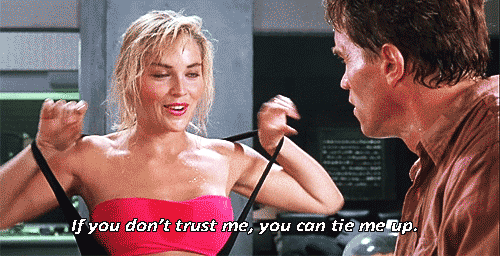 CV0g5R252tox-2631676399.gif