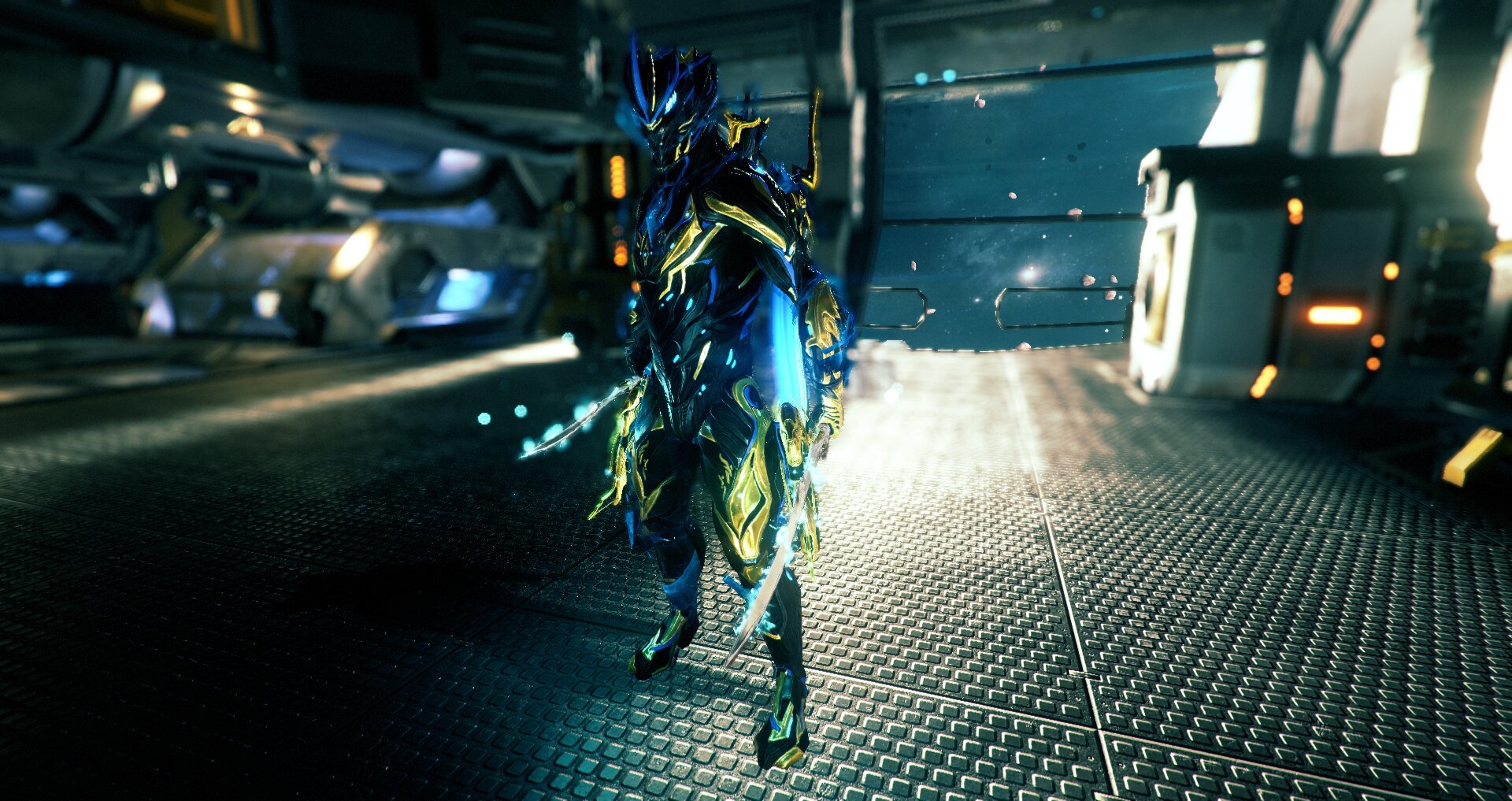 Warframe0000.jpg.3ee0e60ef9bdd4b1bbf3429d0b4d3701.jpg