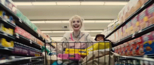 run-shopping.gif.db3dc1b4fc18c61cd336c521cf66d6e5.gif