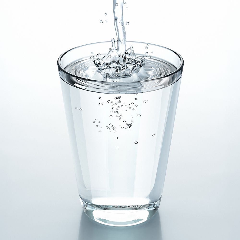 glass_water.jpg.808d11303f87931e3e443a11aa0e02ee.jpg