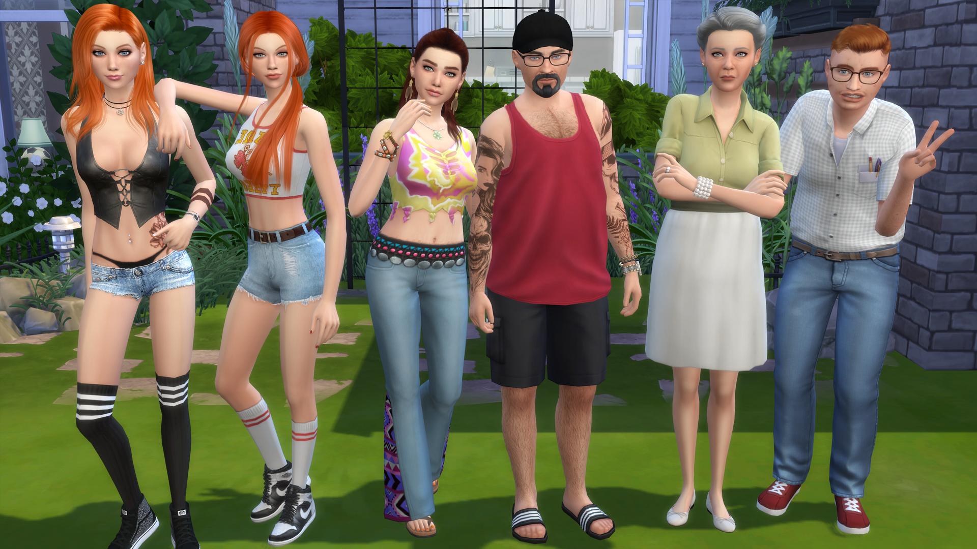 HartleyFamily.thumb.png.bf67d64b557a1434613ed02752ce5c75.png