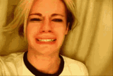 chris-crocker-britney.gif.f83e4a1986e8aab43792127e4f4eeac9.gif