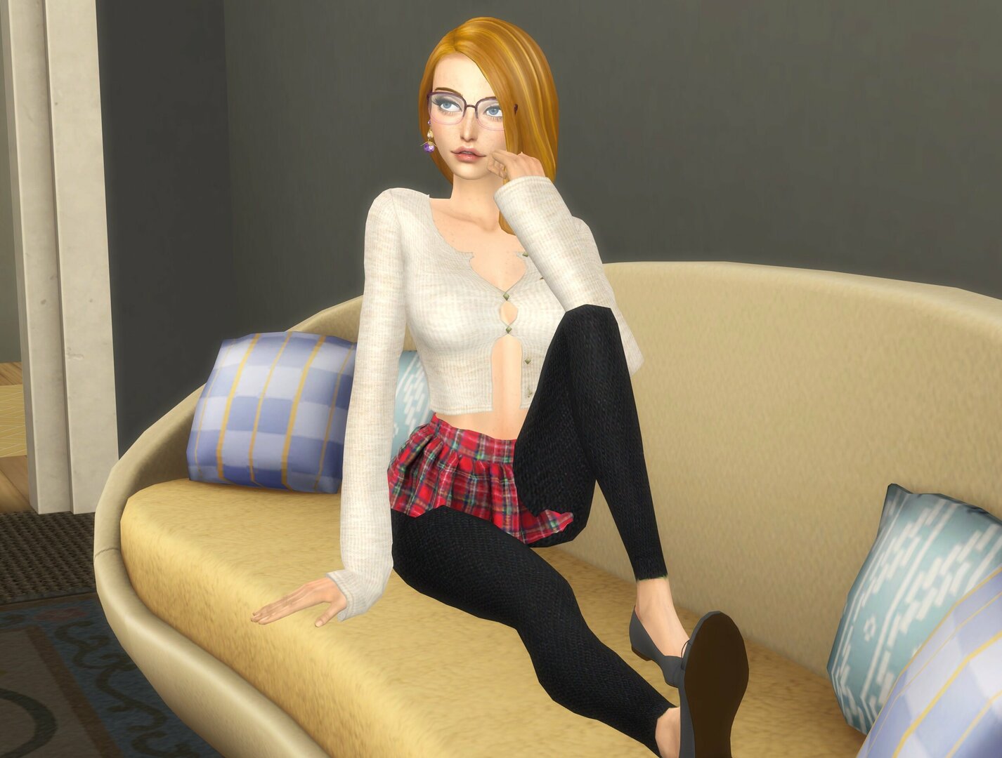 Lexi2.thumb.jpg.8b1a53800fe44a53989d81be31cd92b7.jpg