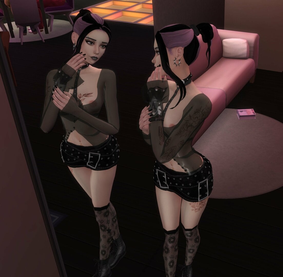GothGirl11.thumb.jpg.6e2c806de221212c40c882652e00a2a5.jpg