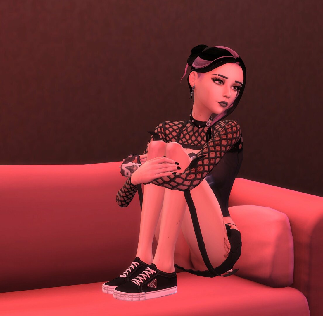 GothGirl8.5.thumb.jpg.ddc78aed9a454b0b80562f828c7d03c5.jpg