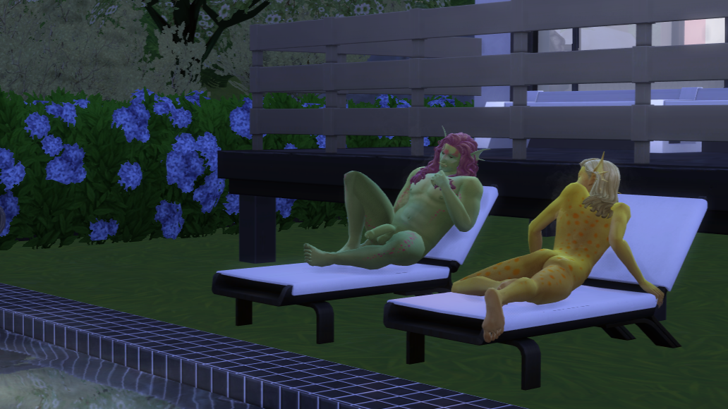 LoungingNeighbors.png.55bc2142915e398add18aeee45389349.png