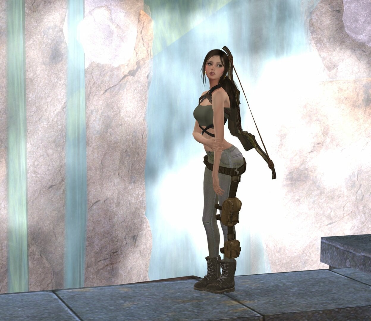 LaraCroftDefinitiveEditionj.thumb.jpg.a23d297cb43b230721501c3a483f83e5.jpg