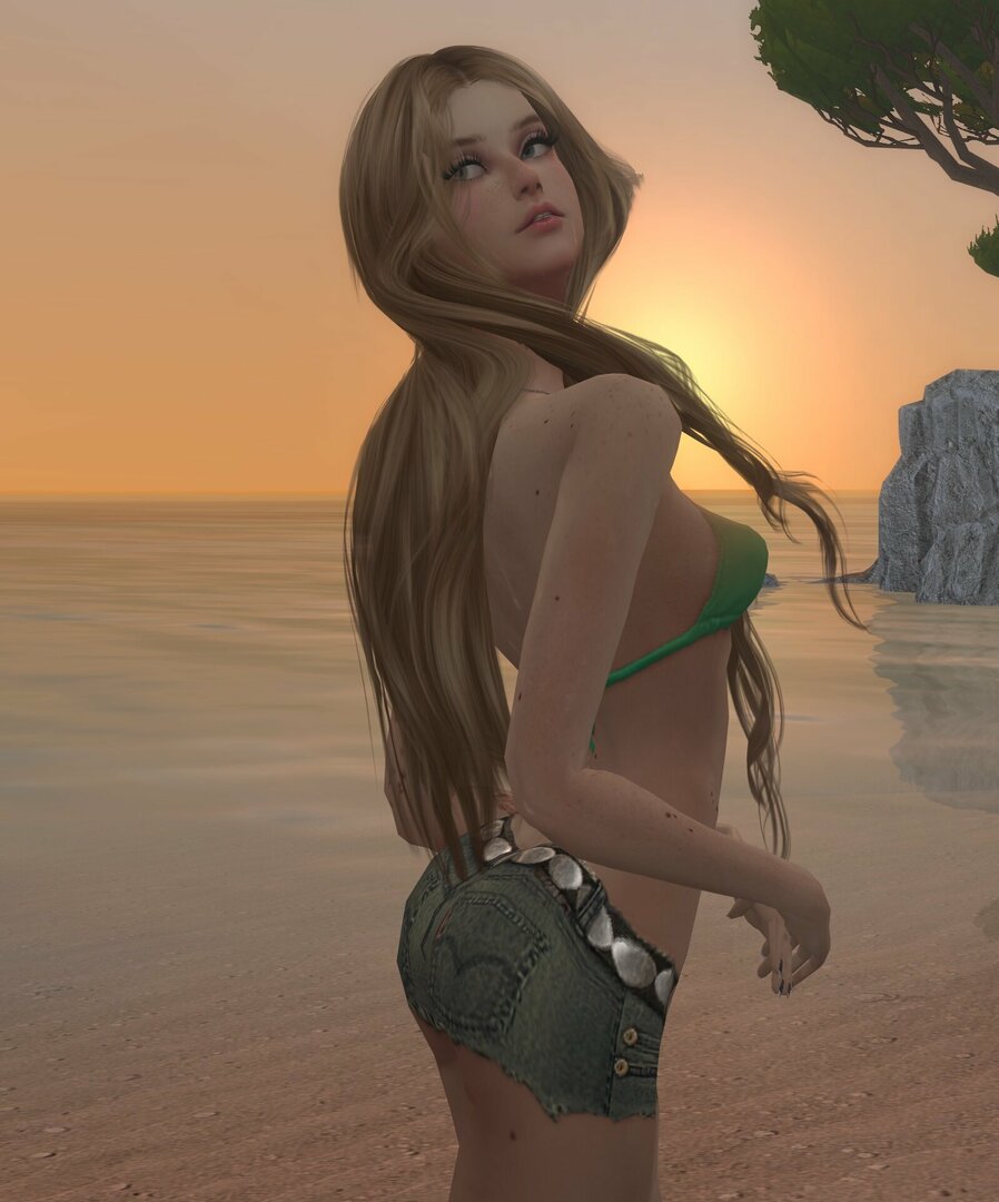SurfGirlHarper35.thumb.jpg.5672791af4e5696c7e999fc93a04662f.jpg