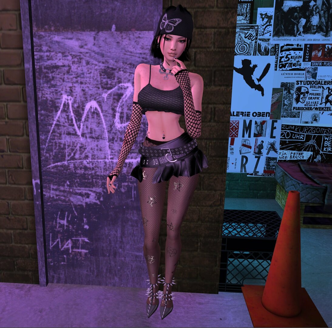 Lilith16.jpg.thumb.jpg.2dbe0875ef4b38bd8705082001be1bf1.jpg