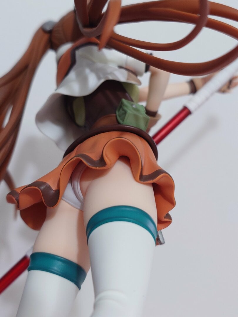 EstelleButt01.thumb.jpg.545d40e4d86d4c726f809f88468337f7.jpg
