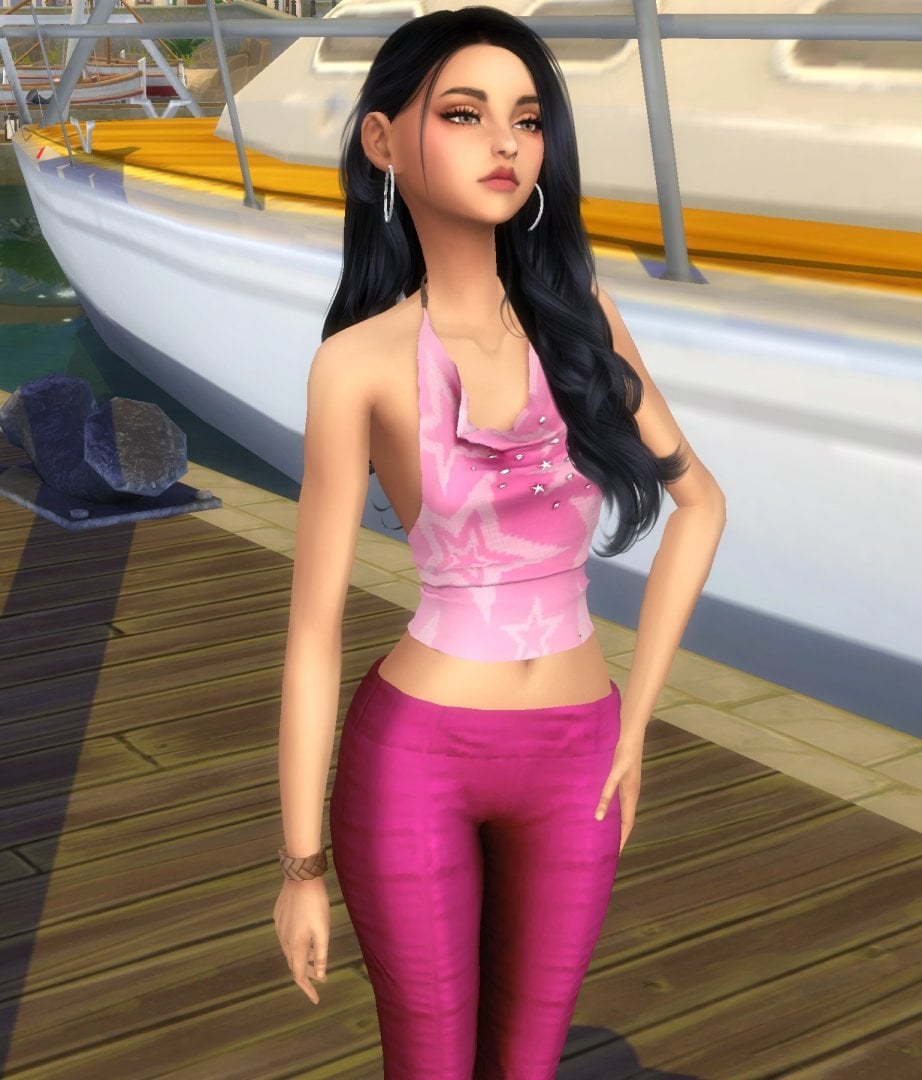Alejandra8.thumb.jpg.b129d60a8b4ac22cbb2f80f85bbfa22c.jpg